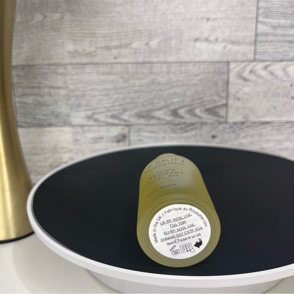 New w/ no box MZ Skin Reviving Antioxidant Facial Oil Retail $110 - Picture 3 of 7